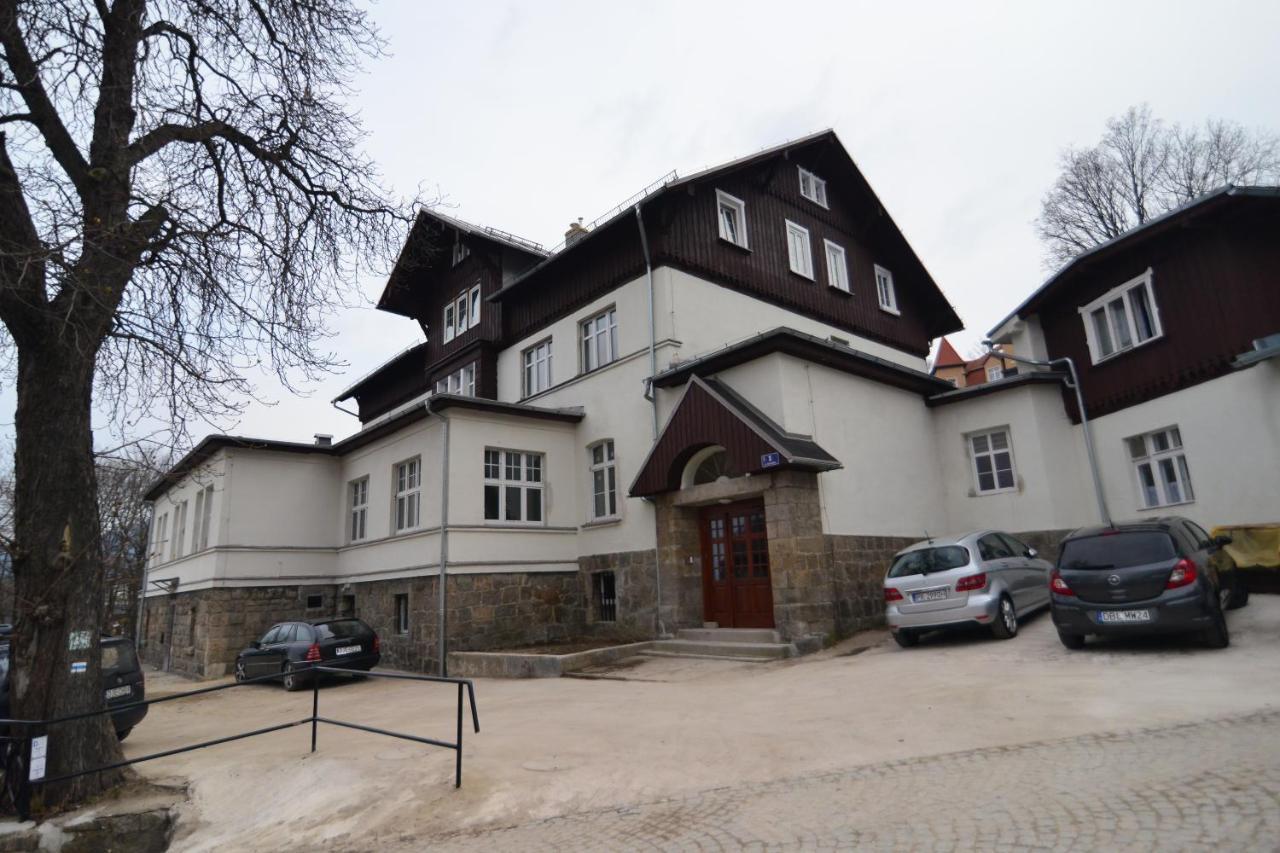 Neu Schweizerhaus 29 Appartamento Karpacz